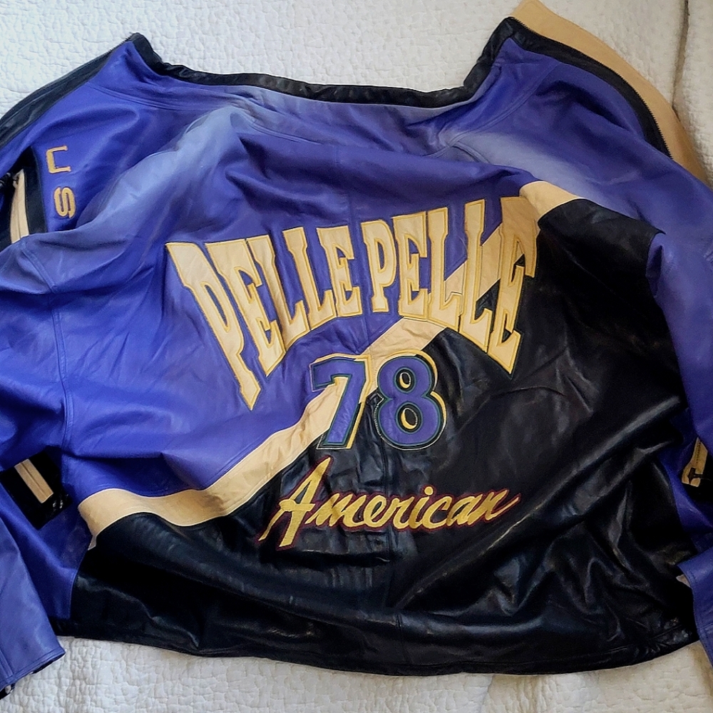 Pelle pelle leather jacket/ size 44/ color  blue cream black